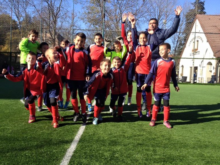 PREMIERĂ ÎN FOTBALUL JUVENIL: Interstar Sibiu scrie istorie