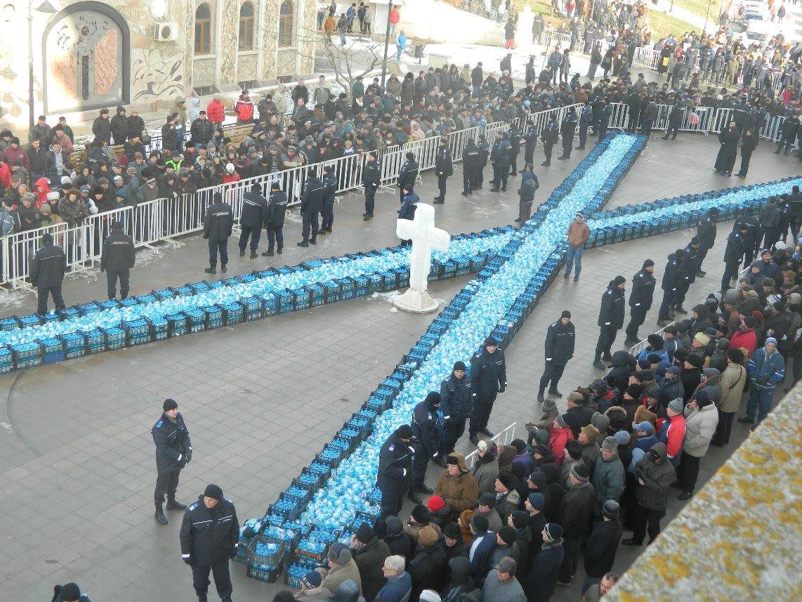 Peste 2.000 de credincioși sunt așteptați să participe la slujba de Bobotează din Piața Mare