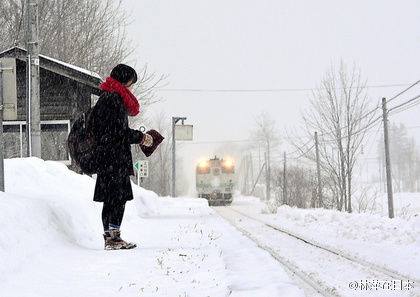 Japonia menține deschisă o gară folosită doar de o elevă și a ajustat mersul trenurilor după programul acesteia