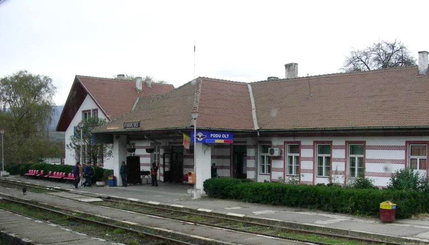 Înşelătorie cu obiecte de cult de pe Muntele Athos. S-a întâmplat în gara Podu Olt