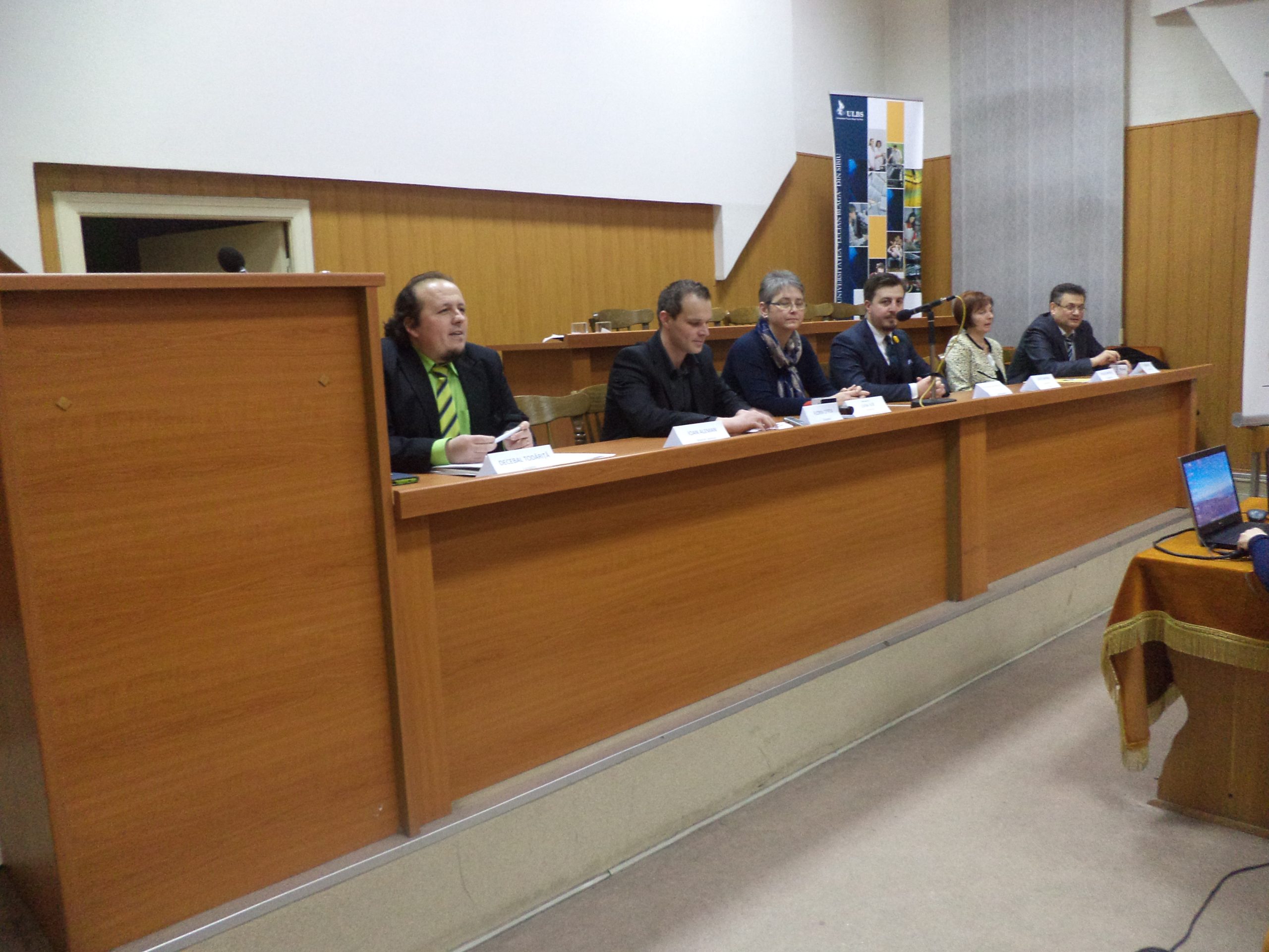 Şcoala de Bursă şi Bursa de Valori Bucureşti a lansat primul club din Sibiu al investitorilor pe piaţa de capital