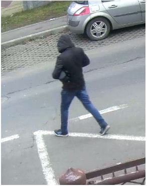 Poliţiştii cer ajutor pentru identificarea unui hoţ