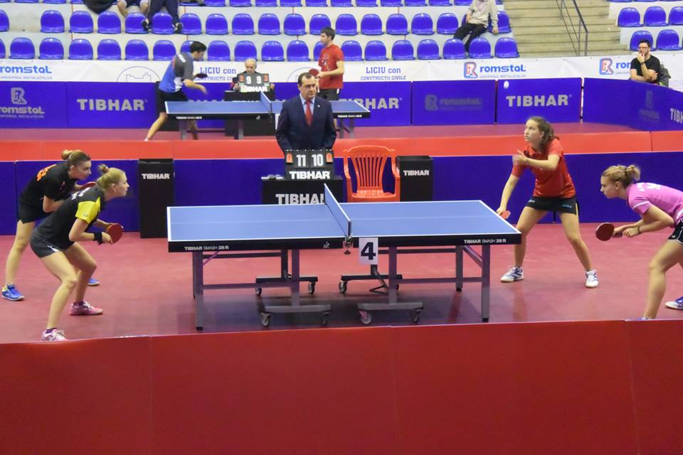 Junioarele Andreea Dragoman şi Adina Diaconu, bronz în proba de dublu la Campionatul Naţional de Seniori