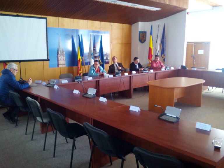 Consiliul Local Medias, lipsa cvorum la discutarea scaderii cotei de impozitare