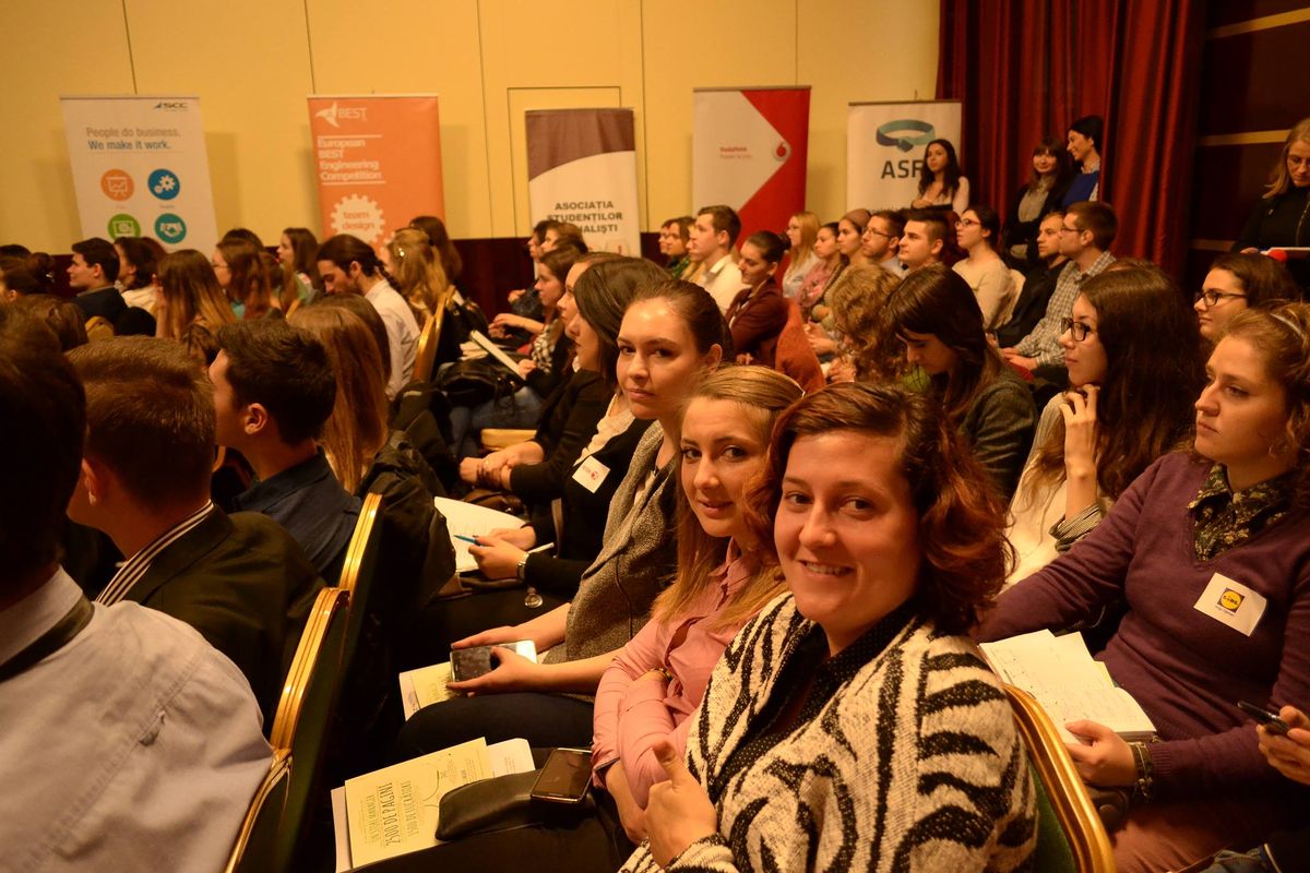 Primăvara se numără job-urile în companii de renume la BuzzCamp 15