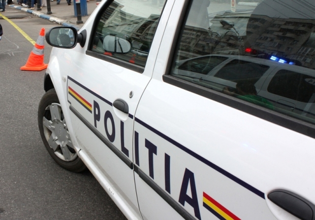 Şofer drogat, urmărit din Mediaş până în Agârbiciu de poliţiştii rutieri
