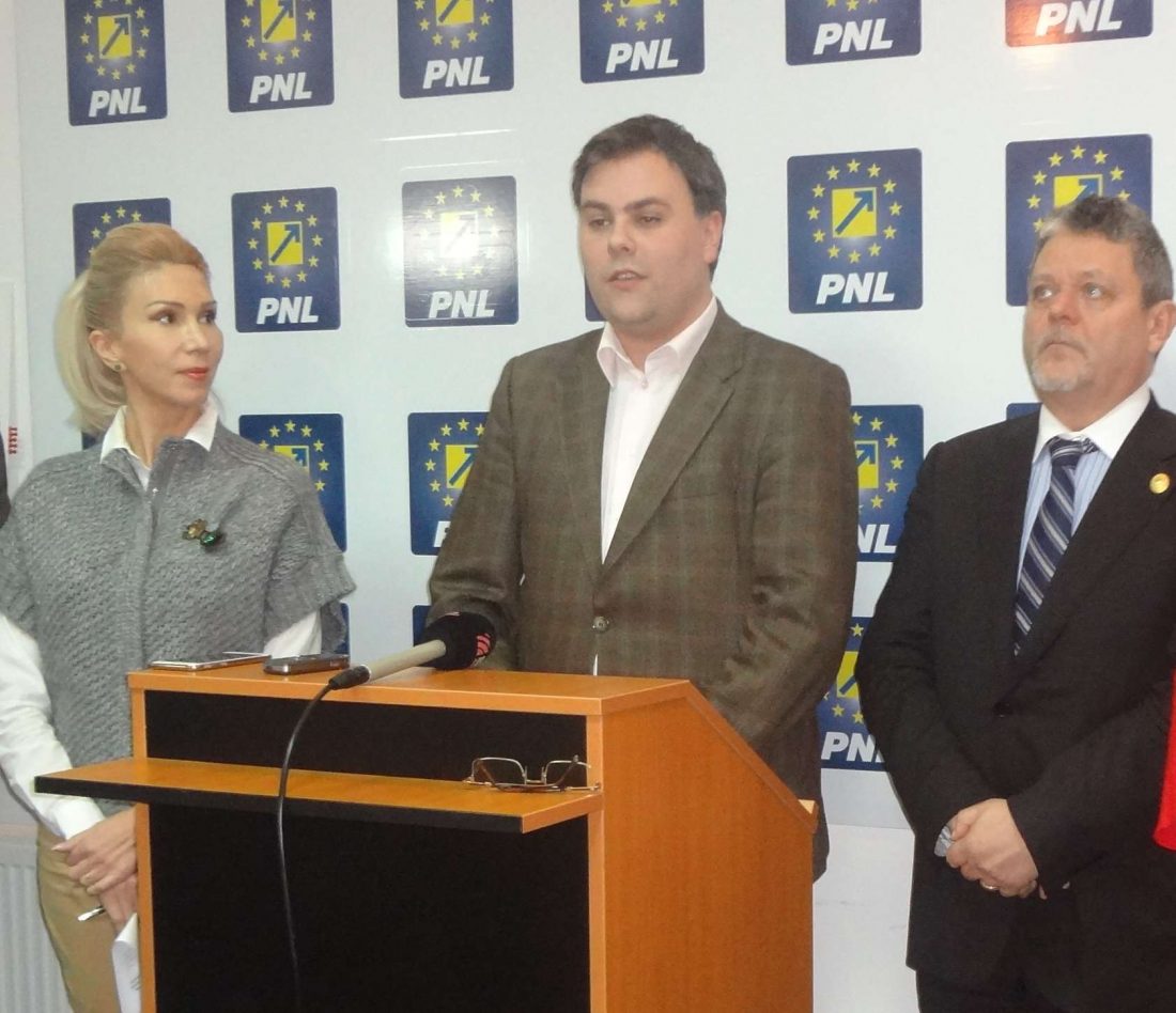 Viceprimarul Răzvan Pop și-a dat demisia. În locul său ar putea fi ales Tiberiu Drăgan, de la PNL