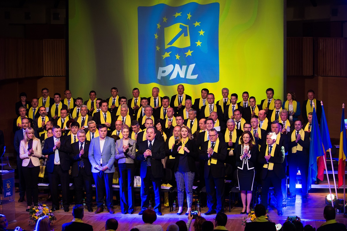 PNL si-a lansat oficial candidatii la alegerile locale