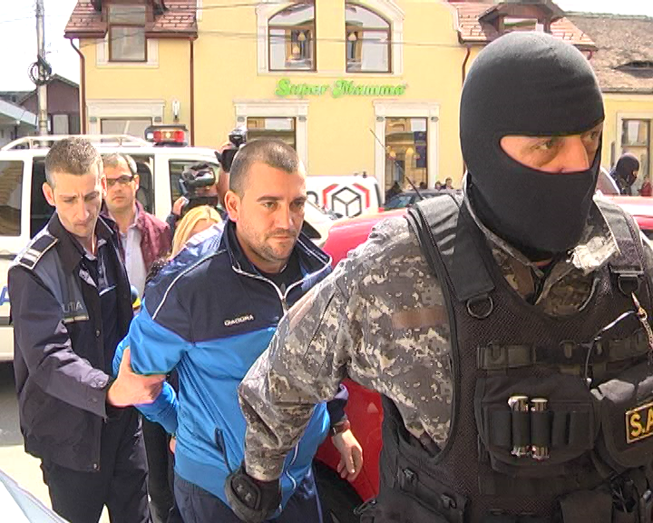 Criminalul profesoarei din Brasov a fost arestat