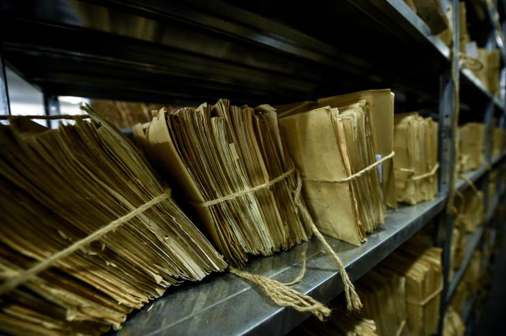 Avocat: ANAF riscă 180.000 de procese cu datornicii