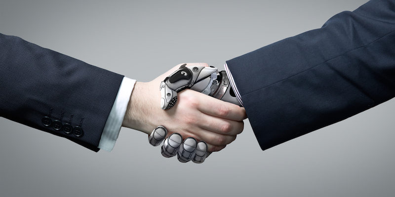 Primul avocat-robot din lume, angajat in America