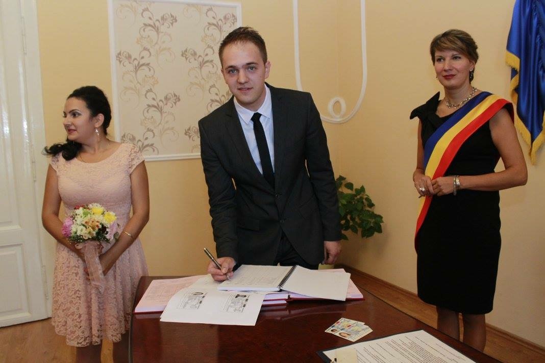 Programarea cununiilor de sâmbătă se poate face online