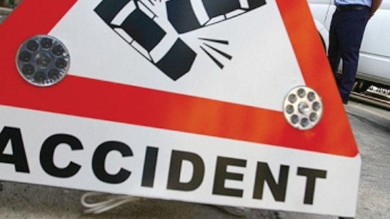 UPDATE: Accident pe DN1 la Veştem, o femeie însărcinată a fost rănită