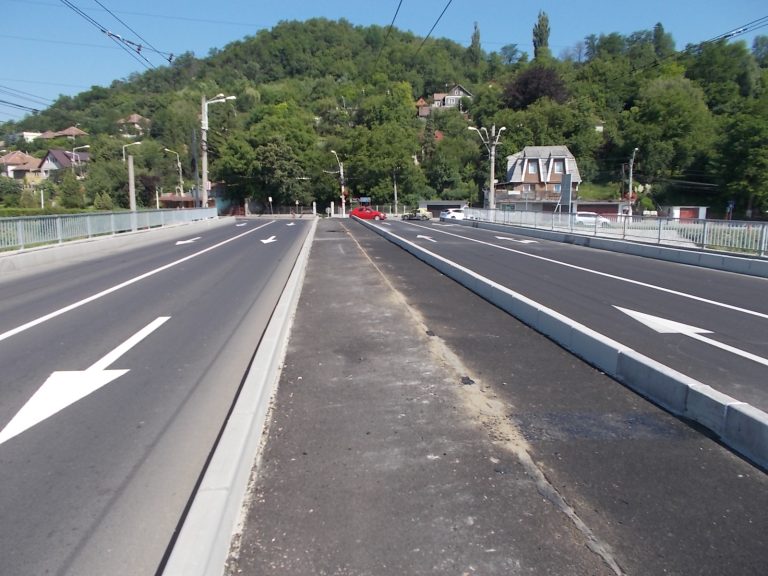 Pod refăcut în Mediaș după o investiție de 3,6 milioane de lei