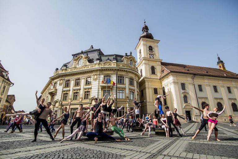Teatrul de Balet Sibiu închide stagiunea cu premiere absolute