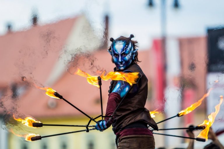 FITS anunță peste 600 de spectacole la cea mai complexă ediție. Accesul, doar cu dovada vaccinării sau test negativ