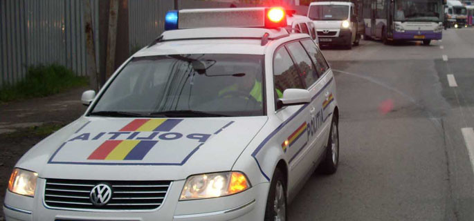 Pieton care traversa neregulamentar, accidentat de un șofer băut