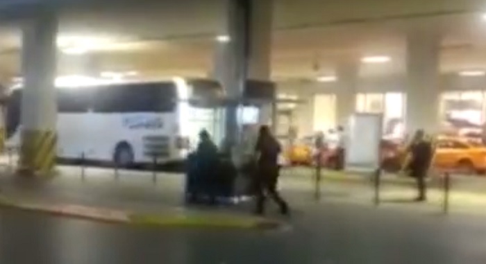 ATENTAT TERORIST la Aeroportul internaţional din Istanbul