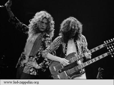 Jimmy Page și Robert Plant acuzați de plagiat