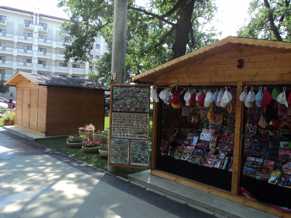 Spații comerciale de la  Zoo, disponibile pentru închiriere