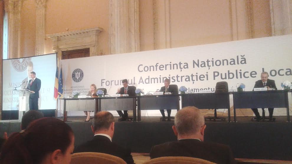 Forumul administratiei: Autostrada Sibiu – Pitesti, o prioritate