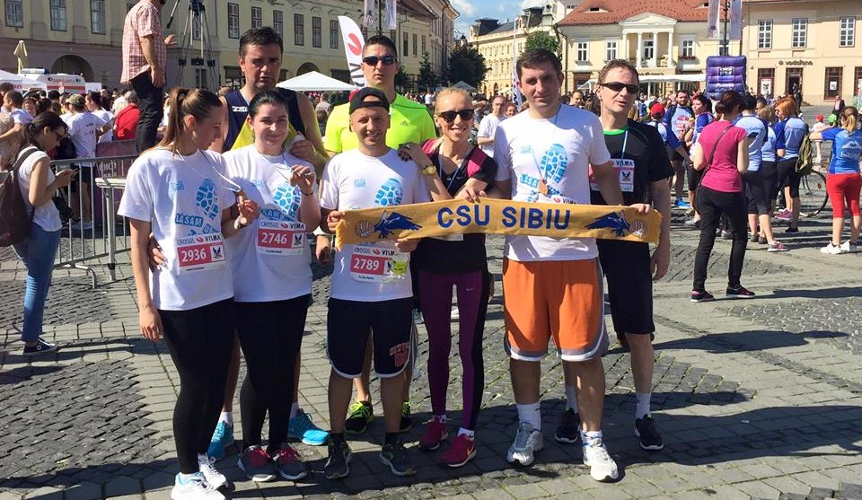 Aproape 10.000 de lei strânși la ”Semi-maraton” pentru juniorii CSU Sibiu