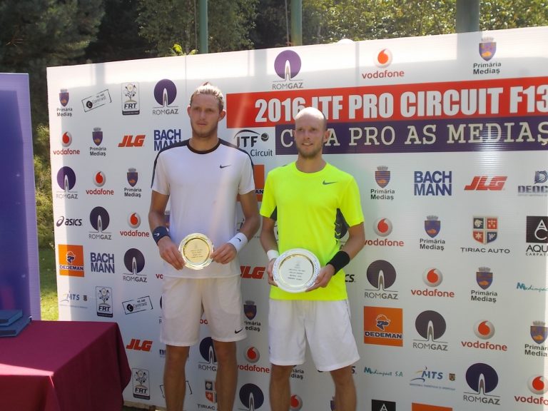 GALERIE FOTO – Finală de 3 ore și jumătate la Turneul Internațional de Tenis de Câmp de la Mediaș