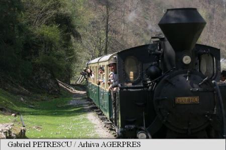 Mocănița, Cimitirul Vesel și bisericile din lemn, cele mai apreciate obiective turistice din județul Maramureș