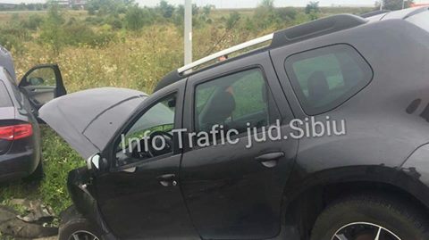FOTO: Accident pe DN1 la Mohu, din fericire au fost doar pagube materiale