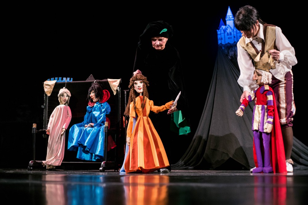 Teatrul Gong sărbătorește Ziua Limbii Române în Ungaria