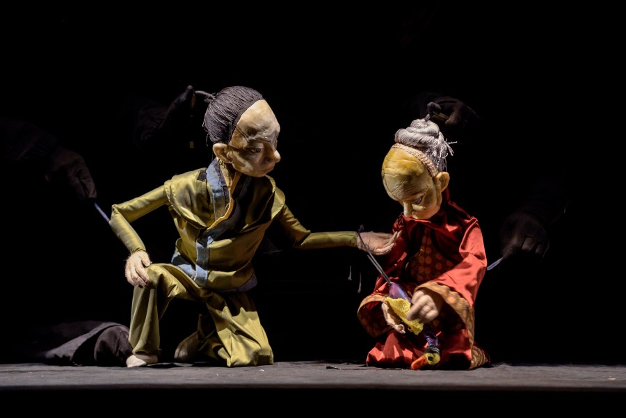 Povești orientale în două limbi, la Teatrul „Gong”
