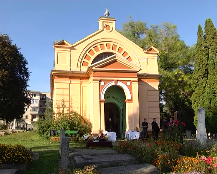 Ioan Gyuri Pascu s-a întors acasă pentru totdeauna, rudele şi prietenii plâng la căpătâiul său
