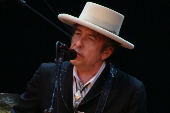 NOBEL 2016 – Cântărețul american Bob Dylan a câştigat Premiul Nobel pentru Literatură