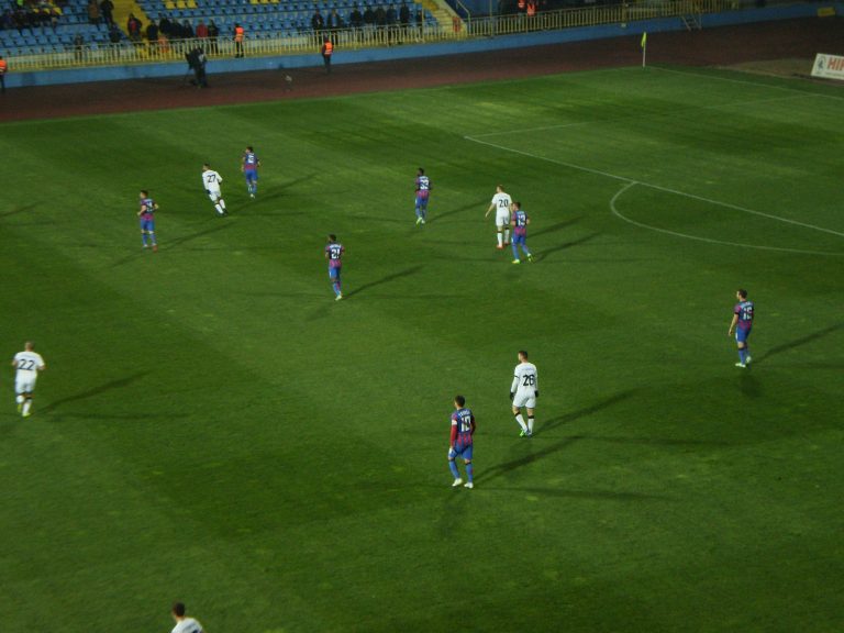 Au învins liderul: Steaua – Gaz Metan Mediaș 0-1