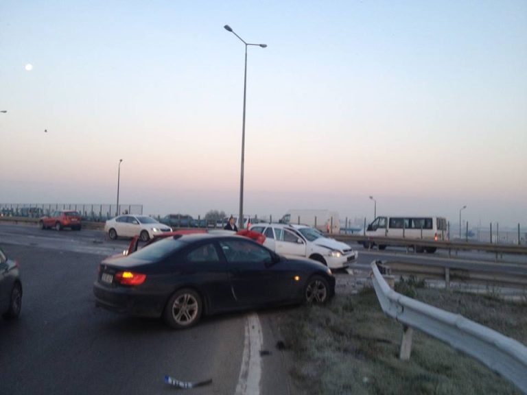 17 maşini implicate în două accidente rutiere! Atenţie cum circulaţi