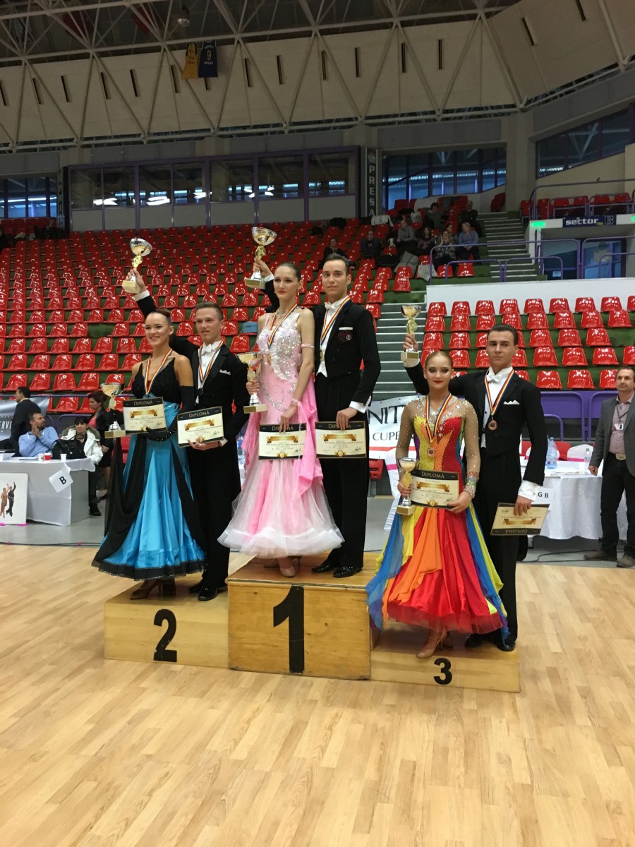 Trei locuri I si 4 podiumuri pentru Fantasy Dance Sibiu
