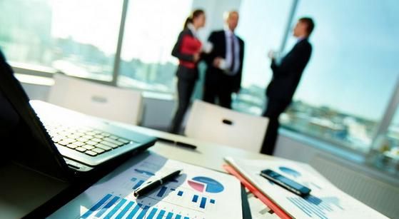 Număr record de firme dizolvate în prima jumătate a anului, în România