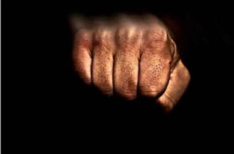 Set de reguli pentru cazurile de violență din școli realizat de Ministerul Educației