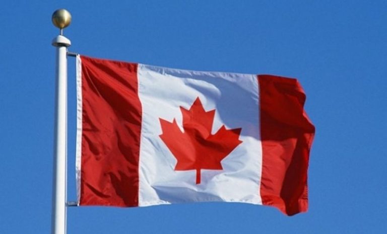 Canada anunţă ridicarea vizelor pentru români şi bulgari începând cu decembrie 2017