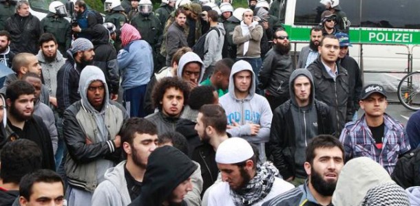 Berlinul lansează un program de sprijin de 150 de milioane de euro pentru migranții care nu rămân în Germania