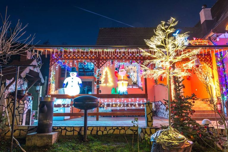 GALERIE FOTO – Casa lui Moş Crăciun există în judeţul Sibiu
