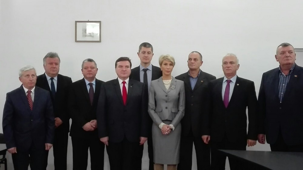Noii parlamentari de Sibiu si-au primit mandatele