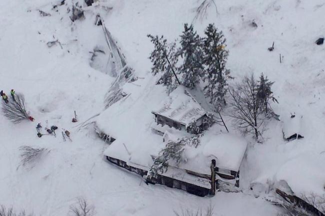Risc mare de avalanşe în majoritatea munţilor, la peste 1.800 de metri altitudine