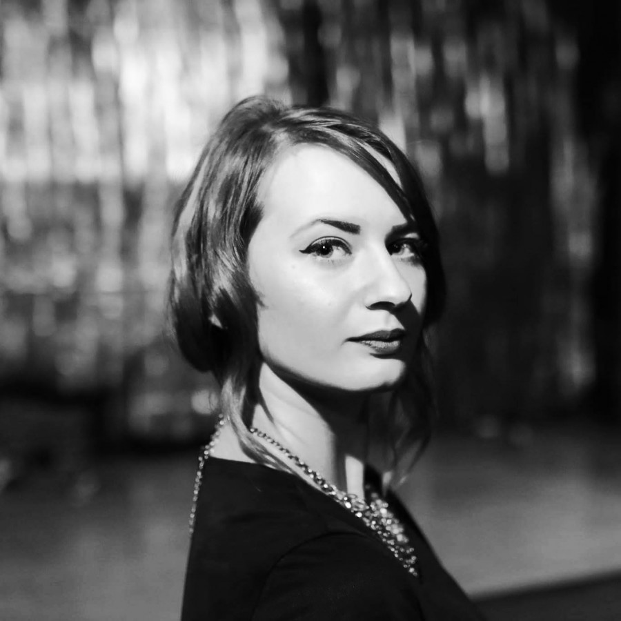 Maria Popovici: Îmi place să fiu omul din spatele cortinei