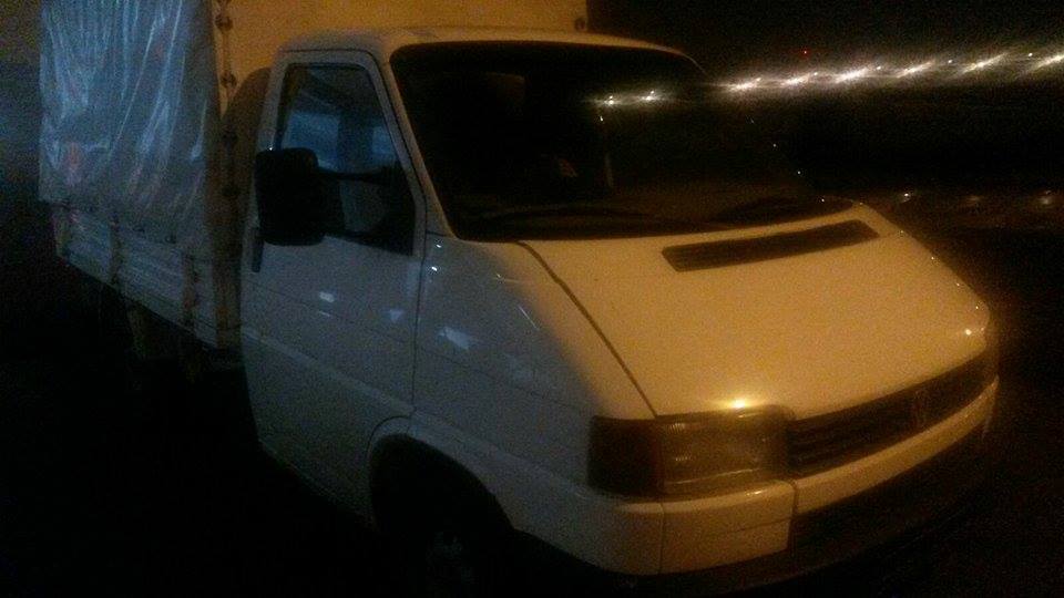 Transport ilegal de lemn oprit de politisti, oamenii legii au confiscat si masina