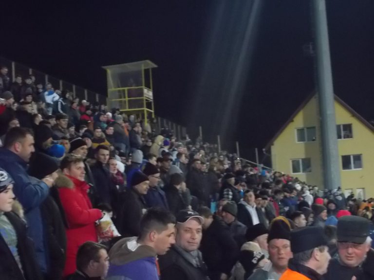 GALERIE FOTO – Sosirea Stelei a creat isterie la Mediaș