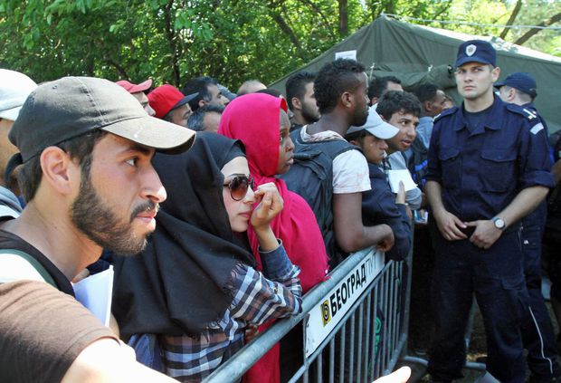 1.855 de imigranţi au cerut azil în România în 2016