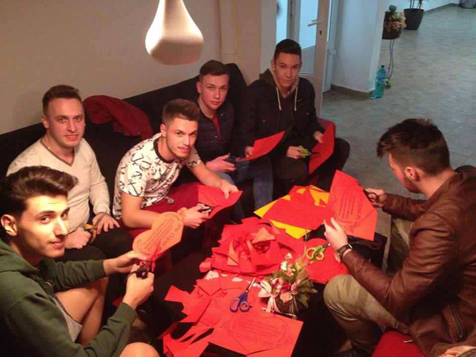 Surprize de 8 Martie pentru studentele din căminele ULBS