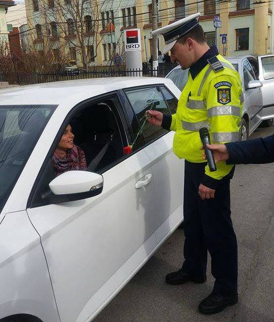 GALERIE FOTO – Zeci de șoferițe, trase pe drepta de polițiști