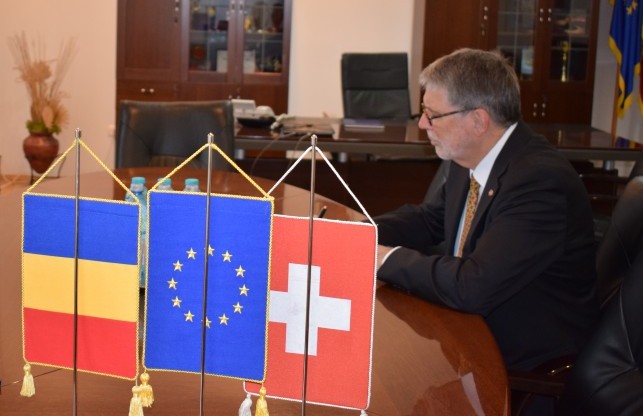 Ambasadorul Elveției, prezent la Sibiu pentru discuții diplomatice